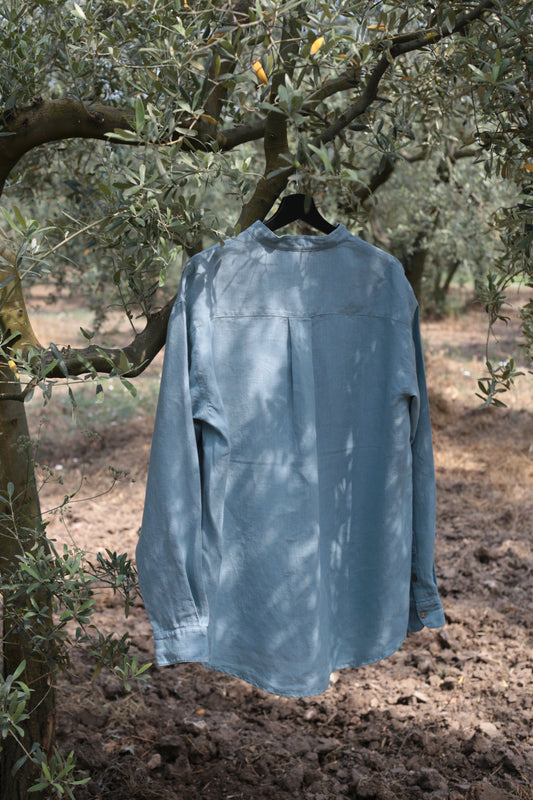Traveller Linen shirt for men with stand collar in Aquamarine Blue