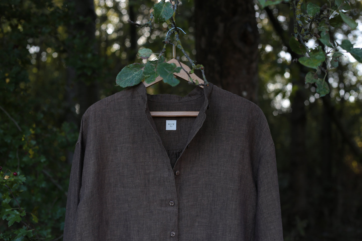 Traveller Linen shirt for women with stand collar in Chestnut Brown color