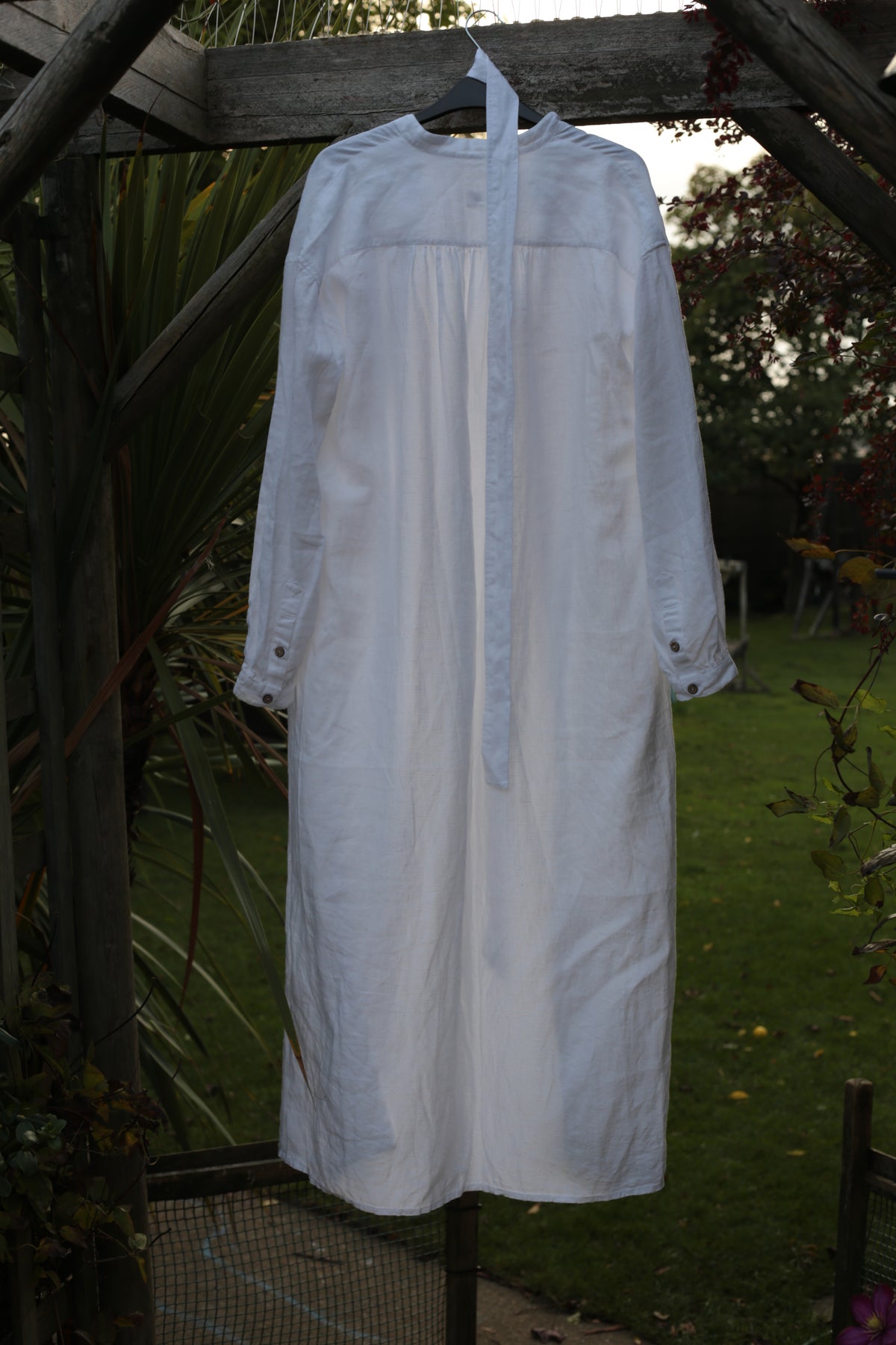 POET Handmade Relaxed Fit Linen Shirt-Dress