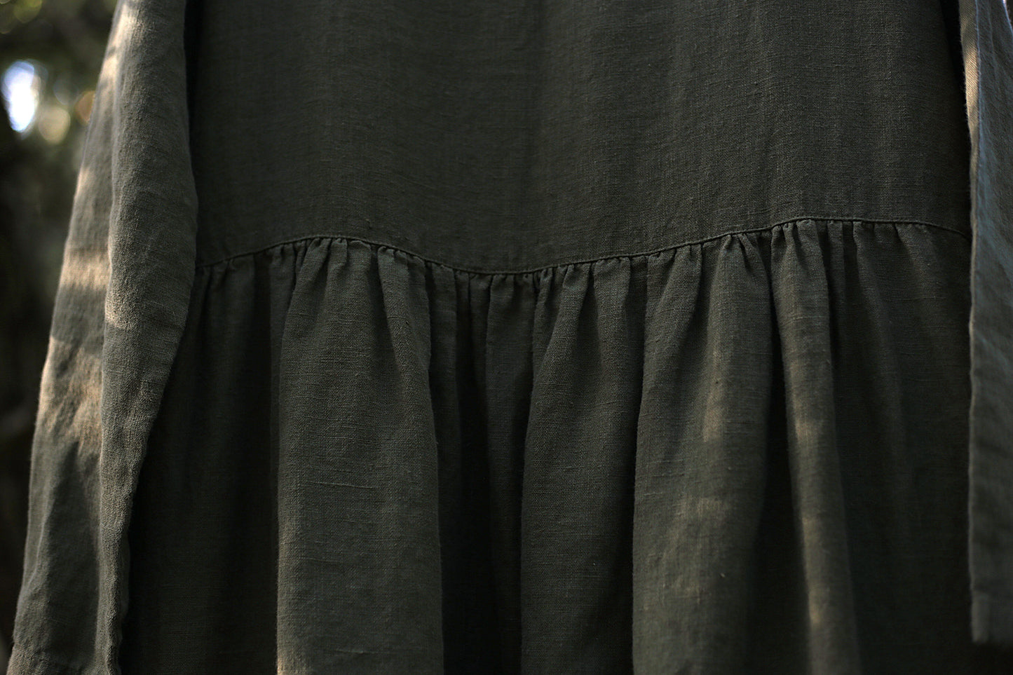 Maxi linen longsleeve dress in Moss Green color