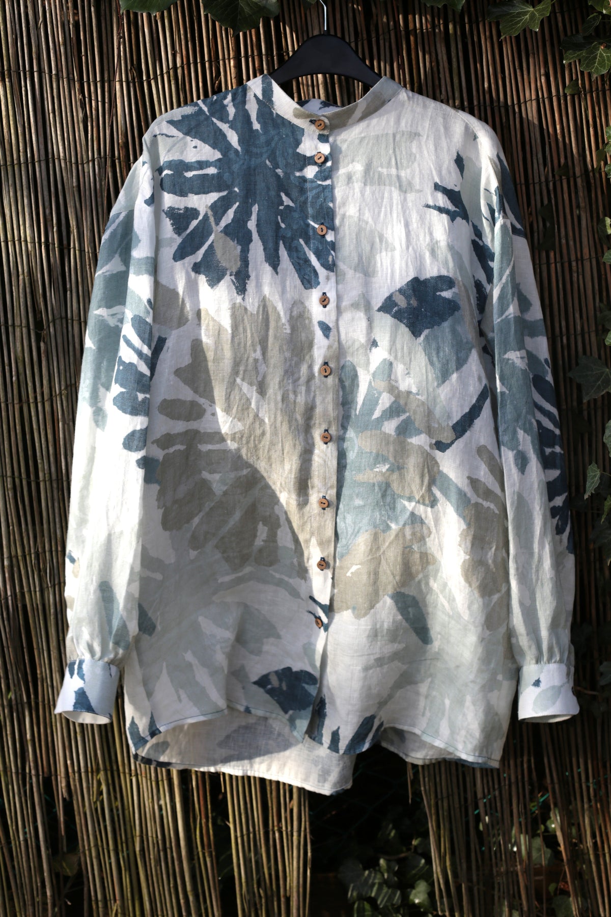 Airy blouse