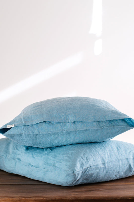 Set of 2 Linen Pillowcases in Aquamarine Blue Color
