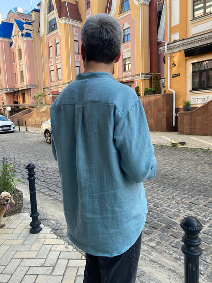 Traveller Linen shirt for men with stand collar in Aquamarine Blue