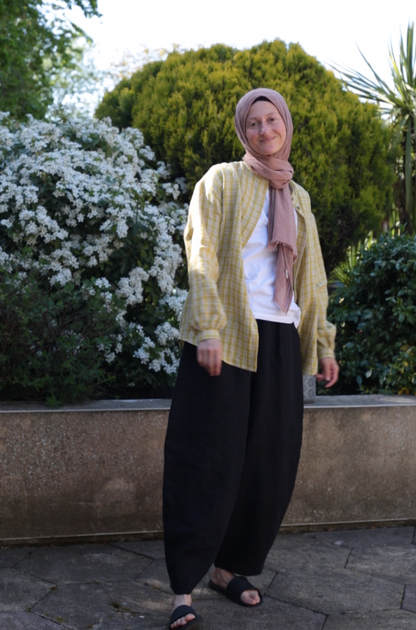 FUN linen pants for women in Black colour