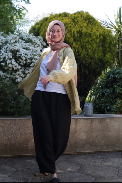 FUN linen pants for women in Black colour