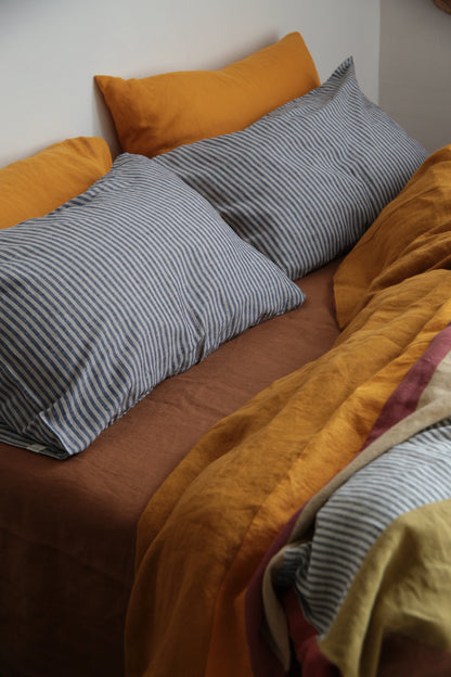 Set of 2 Linen Pillowcases in Grey/Navy Stripes